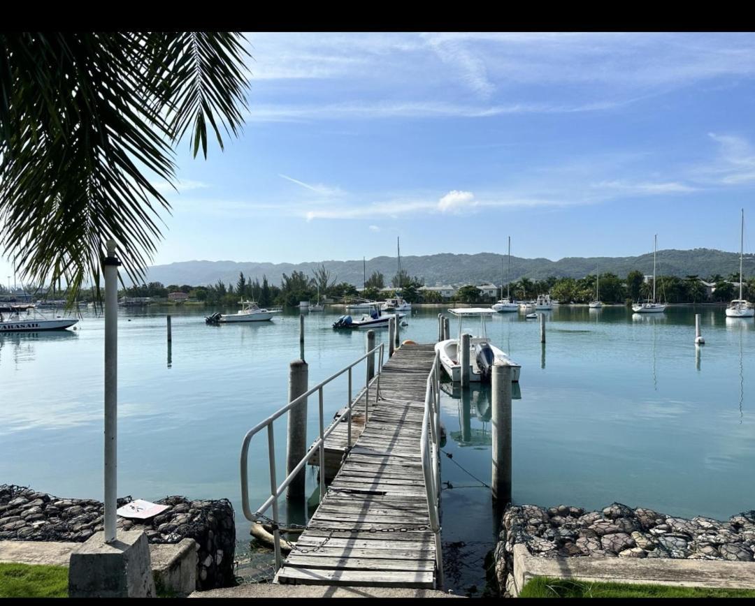 דירות Beryls At Seawind On The Bay , Montego Bay , Jamaica מראה חיצוני תמונה